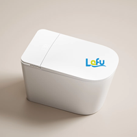 Toilette bidet intelligente de luxe avec télécommande, toilette intelligente allongée au sol à commande vocale avancée avec rinçage en mousse