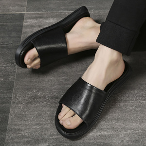 Nuove <span class=keywords><strong>Ciabatte</strong></span> in <span class=keywords><strong>Pelle</strong></span> da <span class=keywords><strong>Uomo</strong></span> 2023, Sandali Estivi Casual Antiscivolo in <span class=keywords><strong>Pelle</strong></span> di Vacchetta alla Moda - Product Image 4