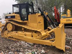 Bulldozer Caterpillar CAT D6H Usado en Japón, Modelo 2016, con Motor y Bomba, Capacidad de Empuje de 4.5m, en Venta - Product Image 3