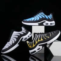 Nouvelles chaussures de sport pour hommes, confortables, à semelle épaisse, pour la course en plein air, dessus en toile, semelle extérieure en caoutchouc, tendance