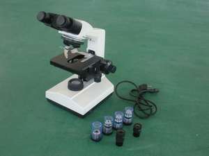 Microscope optique biologique de laboratoire série tête binoculaire réglable Z104 professionnel 4X-1000X Prix - Product Image 3
