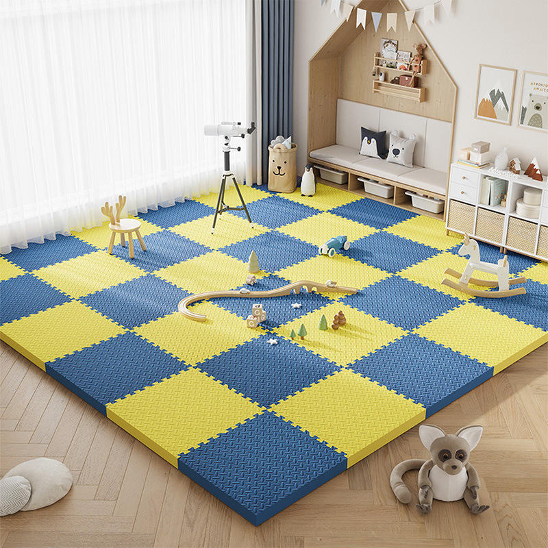 สีเหลืองและสีน้ำเงินกรมท่า