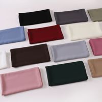 Hijab carré en mousseline de soie perlée 110*110cm - Foulard islamique pour femmes du Moyen-Orient, Malaisie, Arabie Saoudite, Dubaï