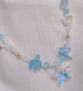 Girocollo Kawaii Blu Pastello con Perline, Stella in Cristallo Iridiscente Trasparente e Decorazioni in Agata Blu Tenue per Giovani Adulti - Product Image 5