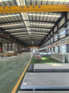 ماكينة صنع ألواح الخرسانة مسبقة الصب الأوتوماتيكية 2026 مع هيكل فولاذي داخلي للمنازل الجاهزة - Product Image 2