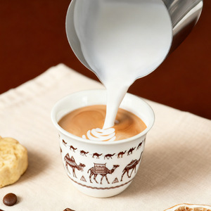 Set di 6 Tazze da Caffè in Ceramica Araba da 70ml con Motivo a Cammello, Design Moderno e Minimalista, per Ristoranti e Caffetterie - Product Image 2