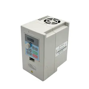 D2 Frequentie Omvormer Klein Formaat 2.2kw Vfd 220V Met Hoge Prestaties