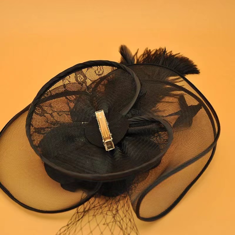 European Vintage Feather Fascinator Hat - Bridal & Wedding  display picture 1