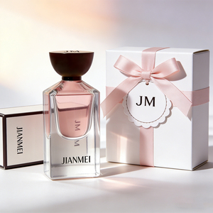 Fabricante Personalizado de Botellas de <span class=keywords><strong>Perfume</strong></span> de Lujo de 30 ml, Exclusivas Botellas de Vidrio Cuadradas para <span class=keywords><strong>Perfume</strong></span>, Líneas Premium, Botella de <span class=keywords><strong>Perfume</strong></span> de 50 ml - Product Image 4