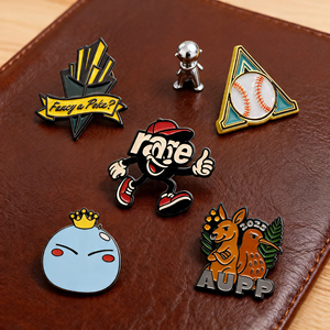 Pin Factory-chapa de Metal con cara sonriente, esmalte suave y duro, insignias personalizadas - Product Image 2