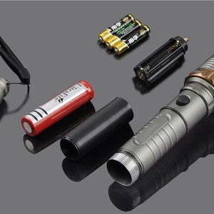 ไฟฉายกำลังสูง T6 แบบชาร์จไฟได้ ไฟฉาย LED ซูมได้ สำหรับใช้งานกลางแจ้ง - Product Image 4