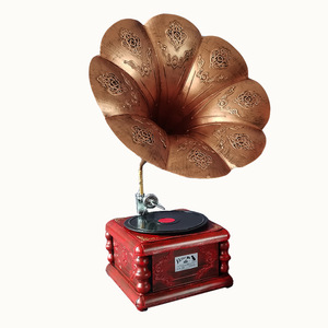 American Retro Gramophone Ornament Creative Wedding Photography Prop <strong>Old</strong> Fashioned Handmade Record Player Exquisite Souvenir - Product Image 5