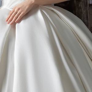 Nouvelle Robe <span class=keywords><strong>de</strong></span> Mariée Blanche Rétro-Élégante 2026, Faite Main, avec Fleurs en Relief et Perles, Épaules Plissées, pour Mère - Product Image 6