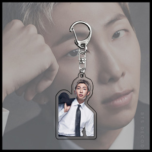 Porte-clés en acrylique K-<span class=keywords><strong>pop</strong></span> 2026 en gros, accessoires de sac, breloques, pendentifs en plastique, porte-clés photo numérique K-<span class=keywords><strong>pop</strong></span>, marchandises d'idoles K-<span class=keywords><strong>pop</strong></span> - Product Image 4