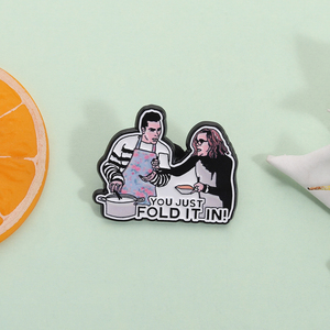 Pin de Esmalte de la Serie Clásica Sitcom Fold in the Cheese, Solo Tú lo Dobles, Broche para Ropa, Insignia de Solapa, Joyería, Regalo, Venta al por Mayor - Product Image 2