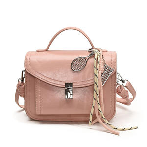 2025 nouveau sac à main de créateur de luxe pour femmes rétro fermeture éclair dames sac à bandoulière en cuir PU chaînes avec pendentif Sac - Product Image 4
