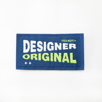 Meilleure vente d'usine Etiquettes tissées avec logo de mode personnalisées Etiquettes de vêtements Etiquette de cou de luxe avec les plus populaires
