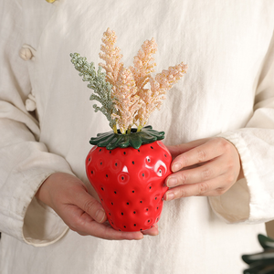 Strawberry Ceramic Vase Water Vase Modern Creative Home Living Room <strong>Dining</strong> <strong>Table</strong> Dried Flower Arrangement Decoration <strong>Ornament</strong> - Product Image 3