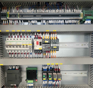 Machine de pliage de presse-frein CNC <span class=keywords><strong>2022</strong></span> 63T 2500 pour plateau de câbles à haute performance - Product Image 4
