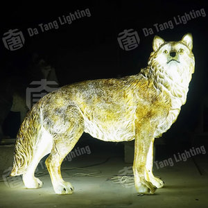 Realistic Wolf Statue Lamp <b>With</b> <b>Led</b> <b>Lights</b> For Garden & Park Artistic Outdoor Holiday Decor For Christmas Halloween Celebrations - Product Image 2