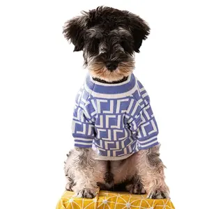 Luxe Merk Designer Hondentrui Warme Huisdierenkleding Voor Herfst En Winter Pomeranian Schnauzer Gepersonaliseerde Chique Hondenjassen