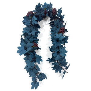 Guirlande de roses artificielles en soie style érable pour jardin aquatique, 100-200 cm, décoration d'Halloween, style 1 - Product Image 1