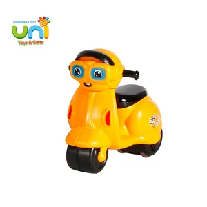 Conjunto de brinquedo de motor de fricção, atacado colorido de plástico para crianças pequenas motocicletas de fricção