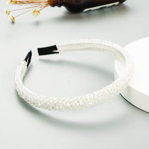 Accessoires quotidiens de fête nuptiale de <span class=keywords><strong>mariage</strong></span> Bandeaux à la mode pour femmes Bandeaux pour dames mode diamant cristal pour femmes - Product Image 6