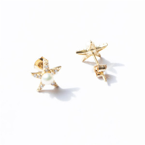 Boucles d'oreilles clous en argent sterling S925 en forme d'étoile de mer avec perle, cadeau de mariage haut de gamme - Product Image 3