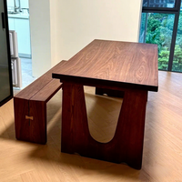 Ensemble table et chaises de salle à manger d'extérieur rectangulaire moderne et minimaliste en bois massif, style rondin, mobile pour petites maisons