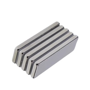 <span class=keywords><strong>Magsafe</strong></span> Anneau Néodyme de Qualité N52 Aimant Industriel pour Soudage, Coupe Disque Carré <span class=keywords><strong>Cube</strong></span> 1mm Matériaux Magnétiques Permanents - Product Image 5