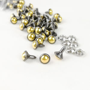 Tissu Cristal Stud Strass <span class=keywords><strong>Rivet</strong></span> Usine Vente Directe Coloré Diamant <span class=keywords><strong>Rivet</strong></span> En Cuir Laiton Personnalisable Réparation Tête Ronde T/T - Product Image 4