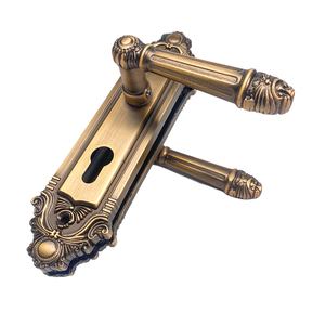 Poignée de serrure de porte <span class=keywords><strong>en</strong></span> alliage de zinc <span class=keywords><strong>en</strong></span> laiton massif moderne classique de luxe ensemble de poignée de levier de serrure de porte <span class=keywords><strong>en</strong></span> bois longue plaque - Product Image 6
