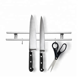 Support magnétique carré robuste <span class=keywords><strong>pour</strong></span> couteaux de <span class=keywords><strong>cuisine</strong></span> en acier inoxydable 304 avec crochets - Product Image 1