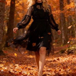 Vestido de Malla Lavanda Personalizable 2026 con Encaje Floral, Elegante Vestido de Cóctel de Manga Larga con Cuello Alto para Mujer - Product Image 1