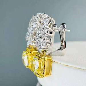 Pendientes de Plata de Ley 925 con Diamantes Amarillos Cultivados en Laboratorio, Corte Brillante, Diseño Elegante para Mujer, Regalo de Boda, Uso Diario - Product Image 1