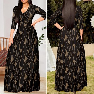 Robe longue maxi à manches courtes et col en V à imprimé léopard écologique grande taille pour femmes avec ceinture tendance chic élégante - Product Image 4