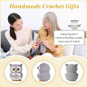 Cadeaux pour les Amoureuses des Livres, Cadeau pour les Lectrices, Just One More Chapter, Accessoires de Lecture en Crochet Hibou, Cadeaux pour Femmes et Filles - Product Image 6