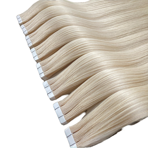 Extensions de cheveux naturels Remy vierges soyeux et lisses en gros avec trame russe double trame machine, longueur 12-26 pouces - Product Image 1