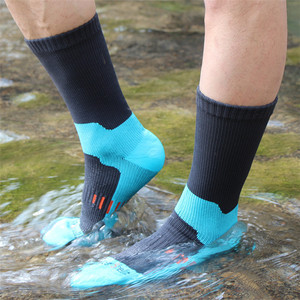Chaussettes de sport d'extérieur mi-longues en nylon, séchage rapide, imperméables, pour le ski, la randonnée, le cyclisme, la pêche à la pêche à la ligne, l'alpinisme - Product Image 1