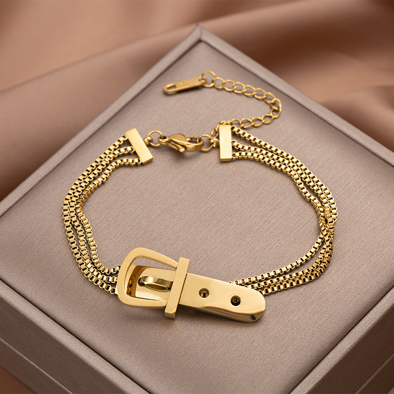 Bracciale con fibbia della cintura [dorato]