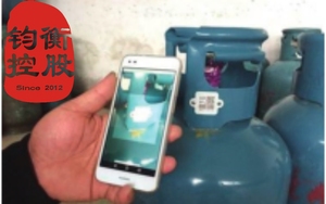 <span class=keywords><strong>Bouteille</strong></span> <span class=keywords><strong>de</strong></span> <span class=keywords><strong>gaz</strong></span> GPL automatique Échelle <span class=keywords><strong>de</strong></span> remplissage quantitative automatique CO2 Balances <span class=keywords><strong>de</strong></span> pesage Machine <span class=keywords><strong>de</strong></span> remplissage Remplissage <span class=keywords><strong>de</strong></span> bouteilles d'huile à petite échelle - Product Image 2