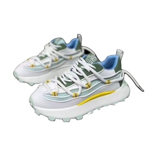 Chaussures de sport pour hommes en maille respirante, baskets de course épaisses, chaussures de marche tendance et résistantes à l'usure, baskets pour femmes - Product Image 1