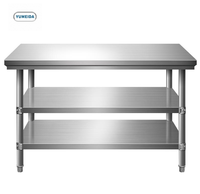 Table de travail professionnelle à 3 niveaux en acier inoxydable avec pieds réglables, capacité robuste, design moderne pour cuisine commerciale