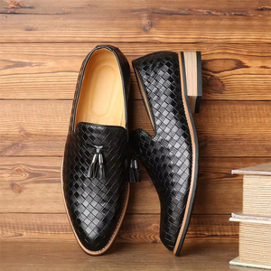 Zapatos de Cuero Casuales de Negocios de Alta Calidad para Hombre, Hechos de Cuero Genuino, Novedad 2026, Zapatos de Novio con Hebilla Británica y Punta Puntiaguda - Product Image 3