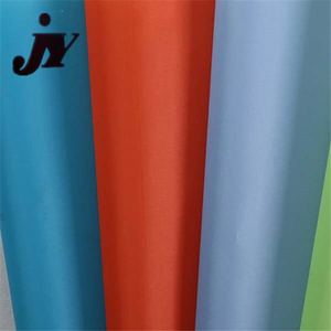 Tissu en taffetas 190T/210T respirant, à séchage rapide, léger et imperméable avec revêtement PU pour vêtements de pluie, imperméables et mackintoshes - Product Image 3