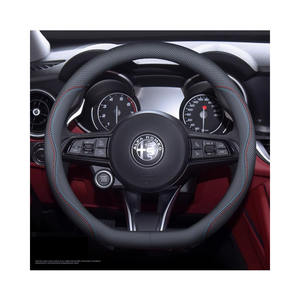 Housse de volant de voiture en cuir nappa pour <span class=keywords><strong>Alfa</strong></span> <span class=keywords><strong>Romeo</strong></span> Stelvio Giulia <span class=keywords><strong>tonale</strong></span> 2017 2018 2019 2020 2021 <span class=keywords><strong>2022</strong></span> 2023 2024 Giulietta - Product Image 1