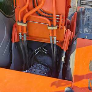 Excavatrice sur chenilles hydraulique Hitachi Zx200-3 <span class=keywords><strong>de</strong></span> 20 tonnes, neuve à 95%, haute efficacité, <span class=keywords><strong>prix</strong></span> <span class=keywords><strong>d</strong></span>'usine - Product Image 5