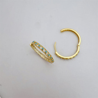 Boucles d'oreilles à la mode en cuivre plaqué or 18 carats avec zircon de différents styles pour un usage quotidien