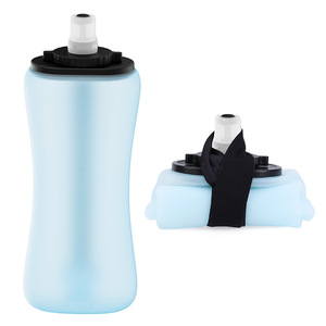 Bouteille d'eau de sport pliable en silicone avec couvercle à paille, sans BPA, lavable au lave-vaisselle, pour enfants, camping, utilisation en extérieur - Product Image 2